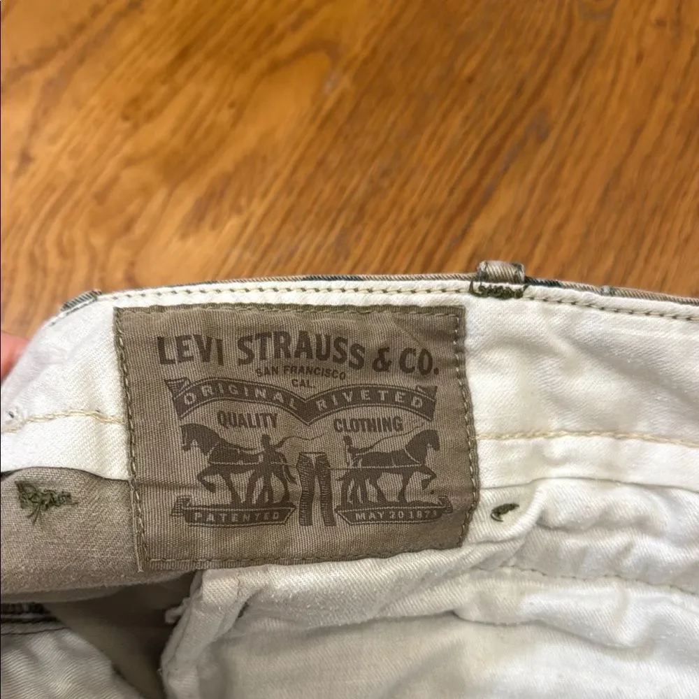 Levi’s Camo Cargo Shorts Men’s 40 Green Brown Camouflage Cotton Casual